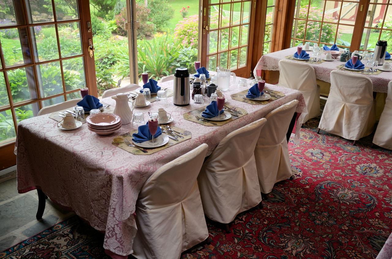 Churchtown Inn Bed And Breakfast Narvon Extérieur photo